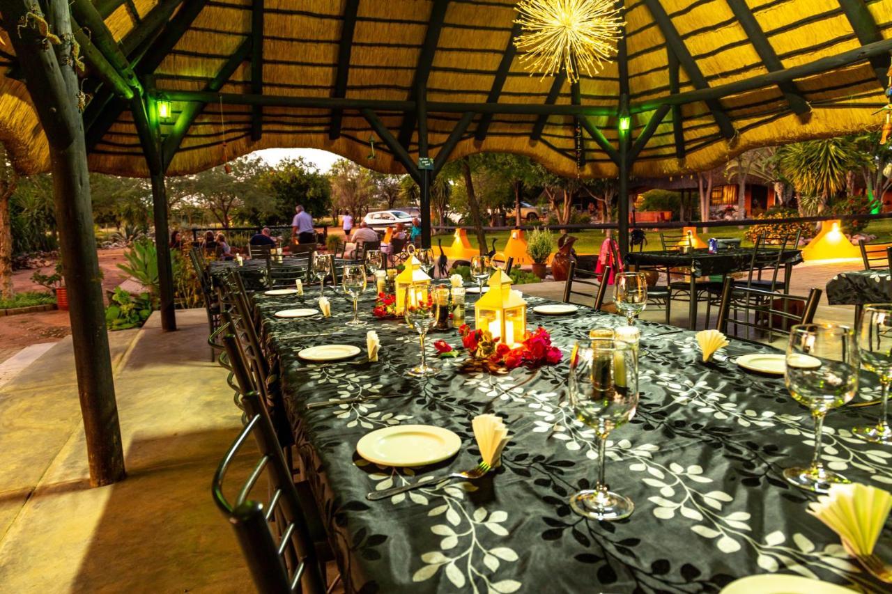 Lion's Den Guesthouse Otjiwarongo Eksteriør billede