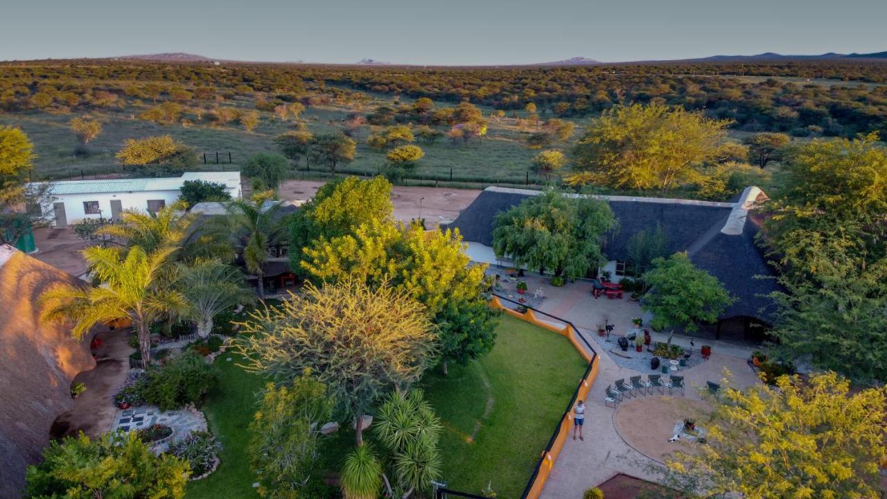 Lion's Den Guesthouse Otjiwarongo Eksteriør billede